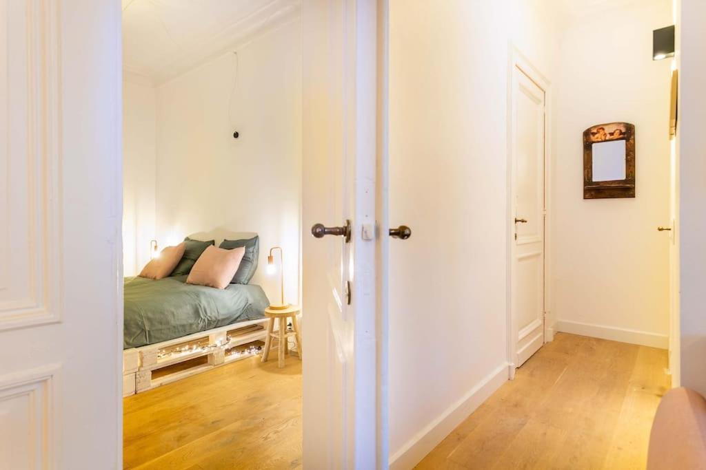 Pink Fairytale-Like Apartment Antwerpen Eksteriør bilde